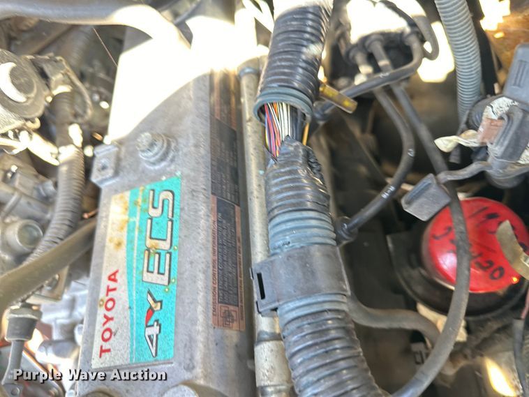 image for item NT9091 2014 Toyota 8FGCU25 forklift