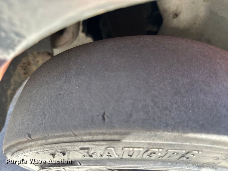 image for item NT9091 2014 Toyota 8FGCU25 forklift