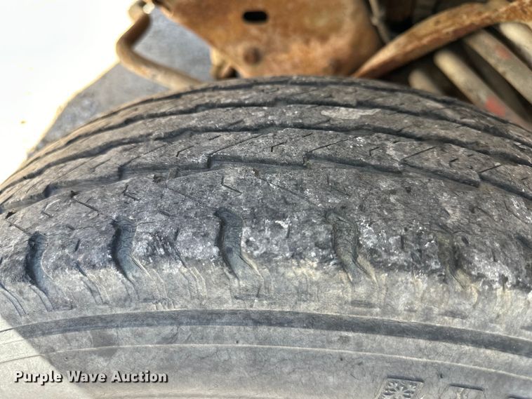 image for item NT9092 2000 Ford E350 box truck