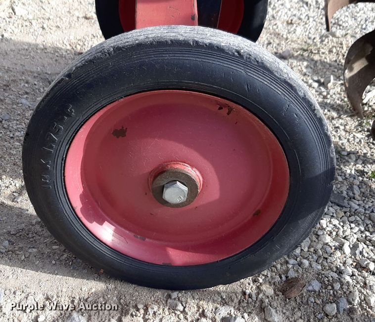 image for item NV9033 Tiller