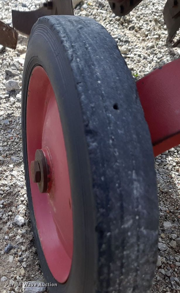 image for item NV9033 Tiller