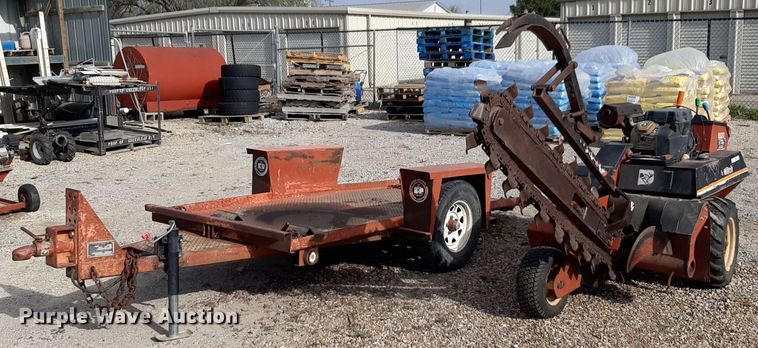 image for item NV9035 2003 Ditch Witch 1820H trencher with trailer