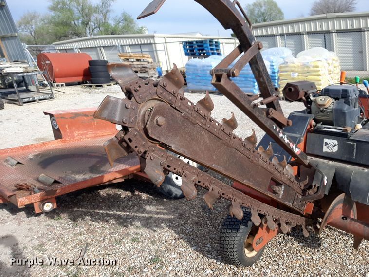 image for item NV9035 2003 Ditch Witch 1820H trencher with trailer