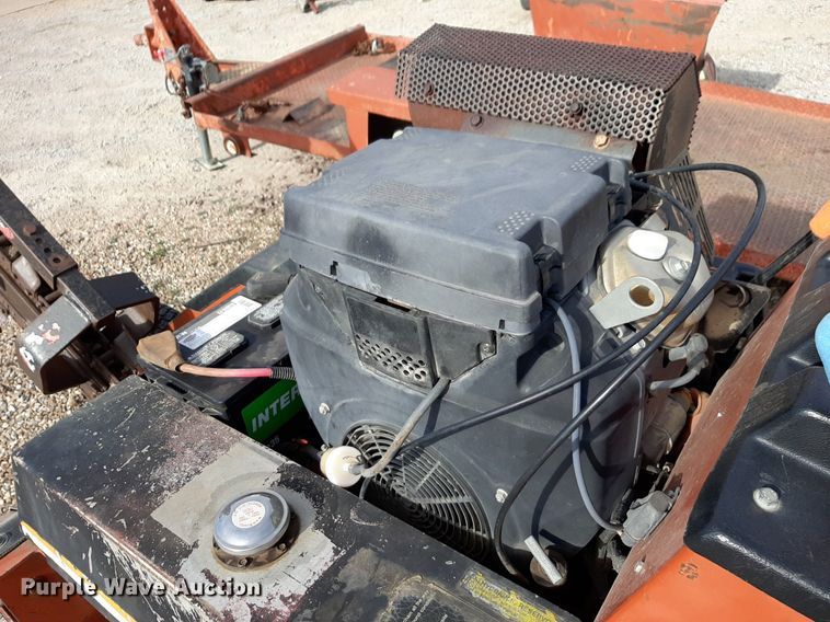 image for item NV9035 2003 Ditch Witch 1820H trencher with trailer