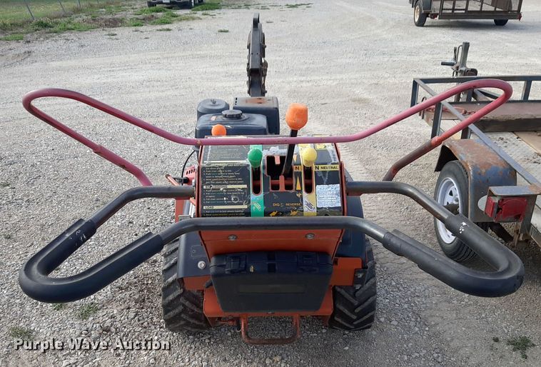 image for item NV9036 2006 Ditch Witch 1330 trencher with trailer