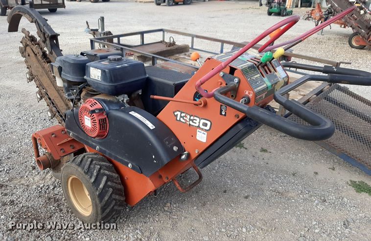 image for item NV9036 2006 Ditch Witch 1330 trencher with trailer