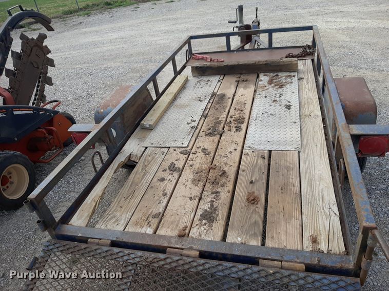 image for item NV9036 2006 Ditch Witch 1330 trencher with trailer