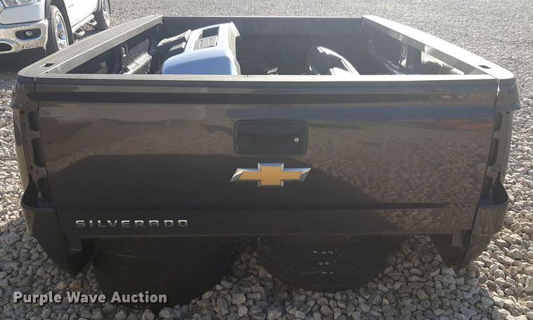 image for item NV9093 2014 Chevrolet Silverado 3500 pickup truck bed