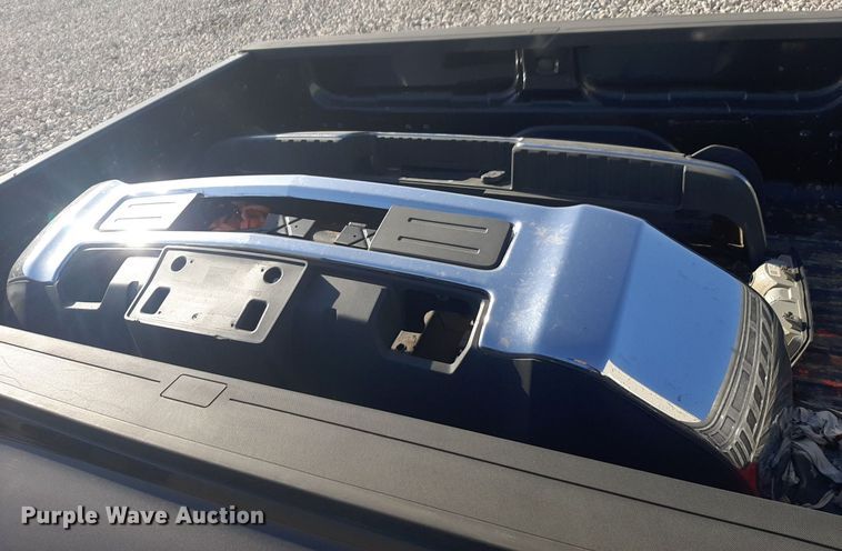 image for item NV9093 2014 Chevrolet Silverado 3500 pickup truck bed