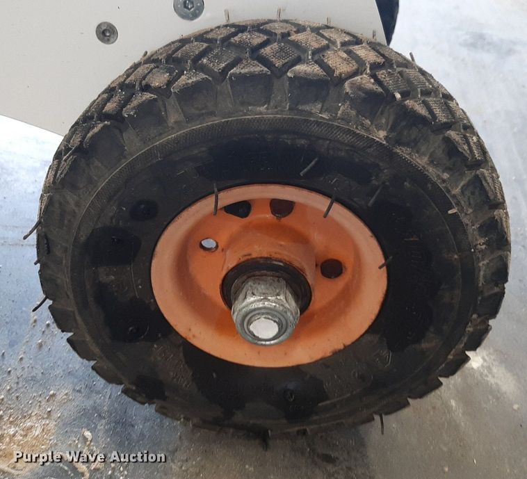 image for item NV9094 2018 Fogco FogCannon LD50 misting system