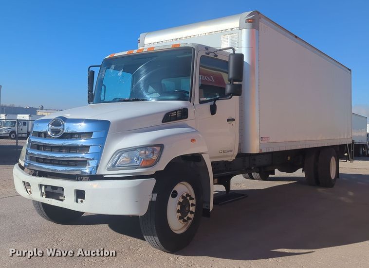 image for item NZ9306 2011 Hino 268 box truck