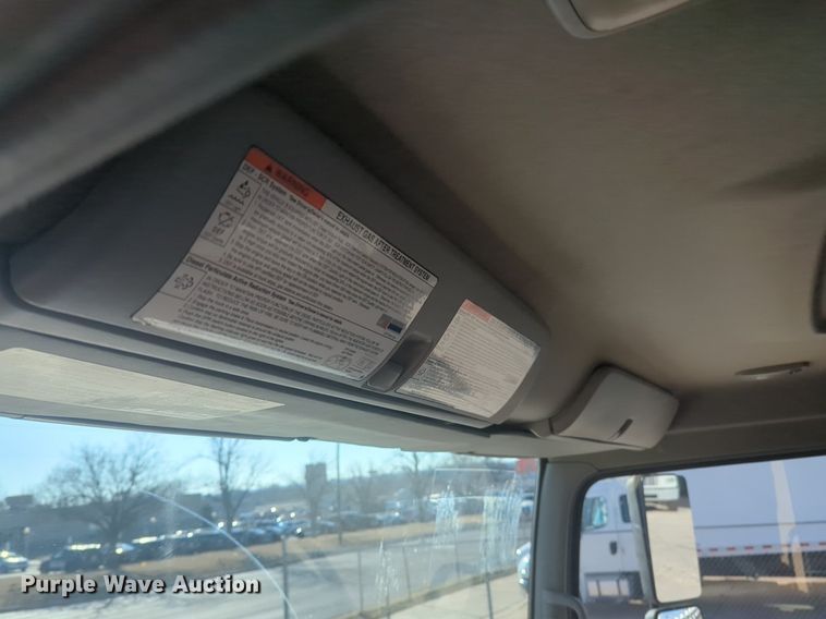 image for item NZ9306 2011 Hino 268 box truck