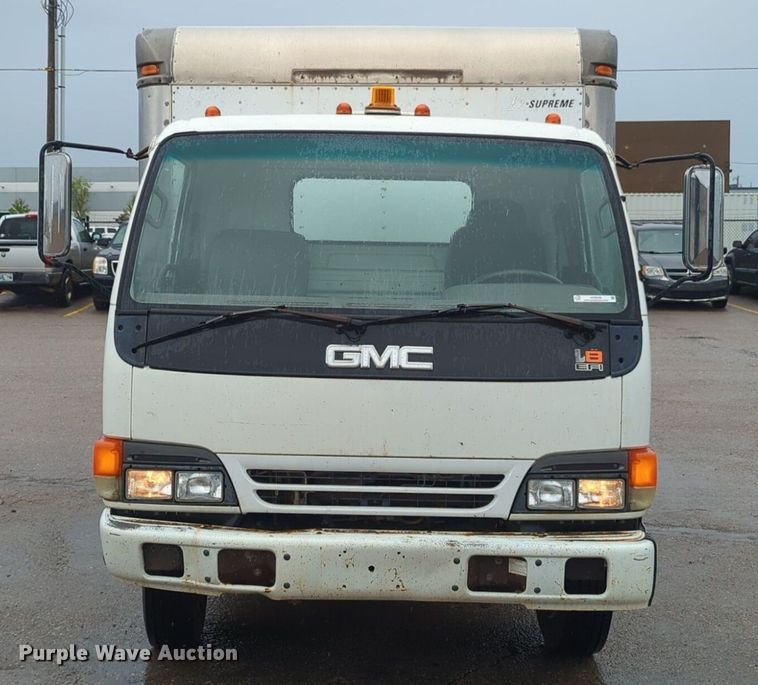 image for item NZ9549 1998 GMC W4500 box truck