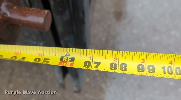 image for item NZ9549 1998 GMC W4500 box truck