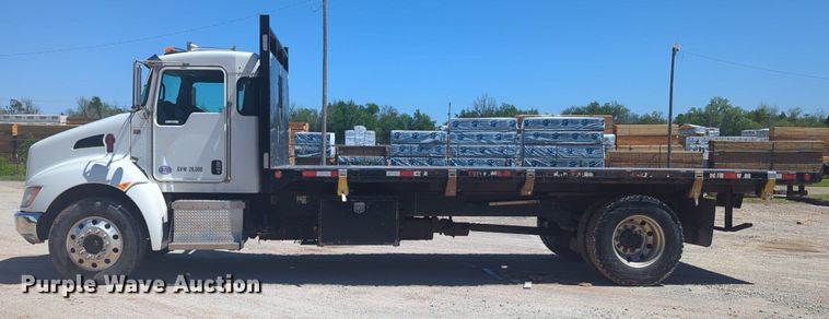 image for item NZ9559 2016 Kenworth T270 dump flatbed truck