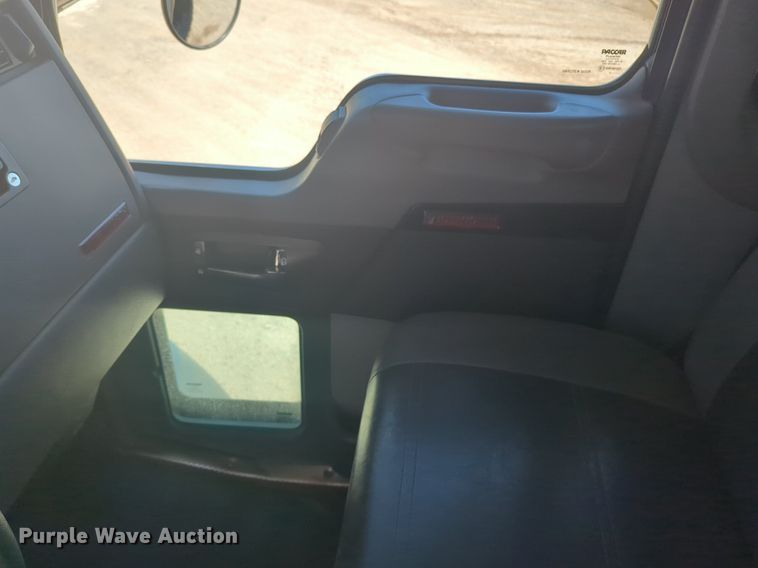 image for item NZ9559 2016 Kenworth T270 dump flatbed truck