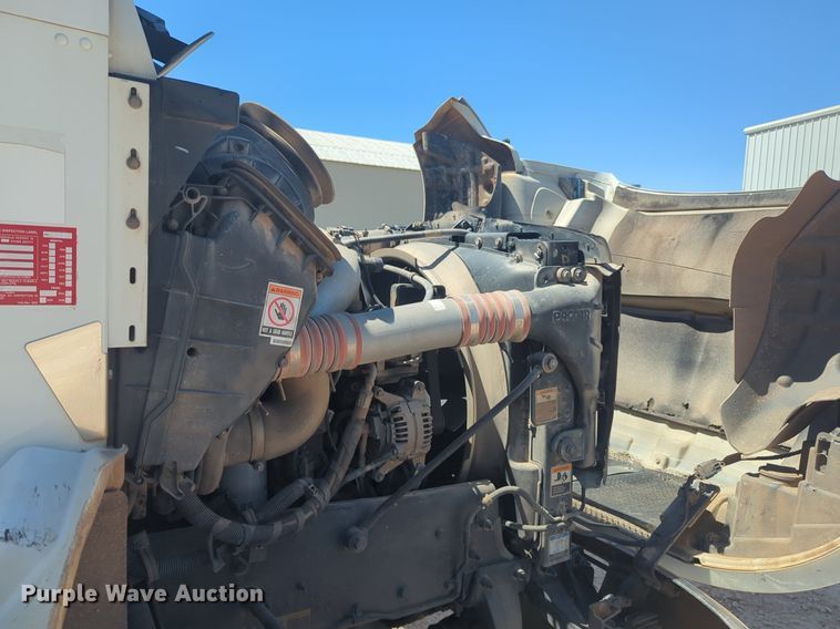 image for item NZ9559 2016 Kenworth T270 dump flatbed truck