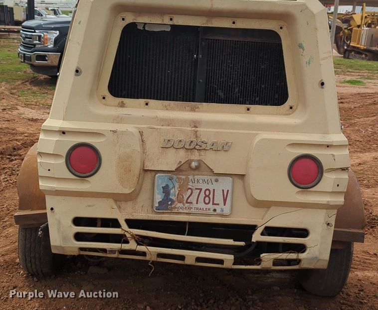 image for item NZ9567 2013 Doosan P185WYM-1-J air compressor