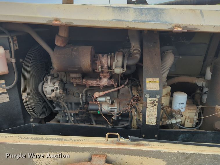 image for item NZ9567 2013 Doosan P185WYM-1-J air compressor