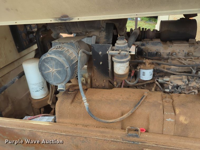 image for item NZ9567 2013 Doosan P185WYM-1-J air compressor