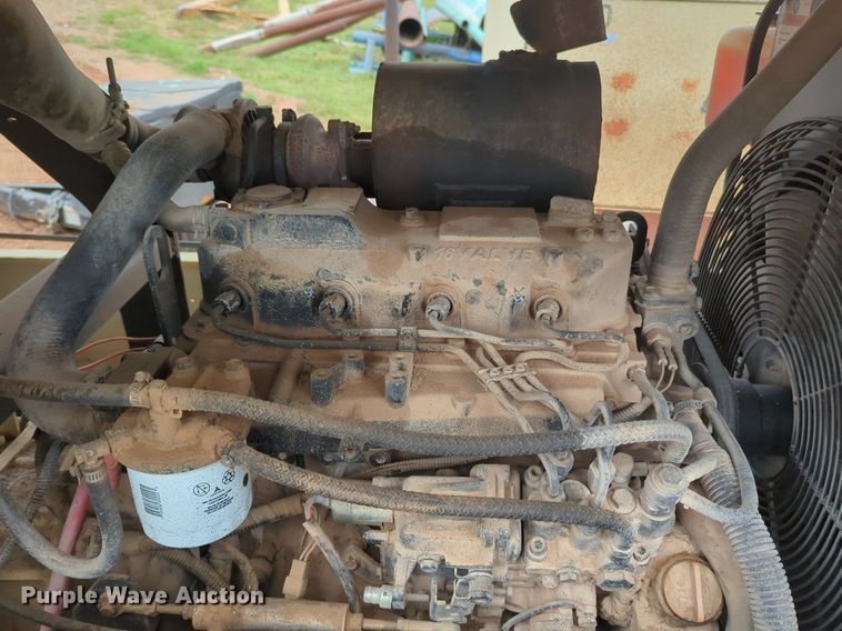 image for item NZ9567 2013 Doosan P185WYM-1-J air compressor