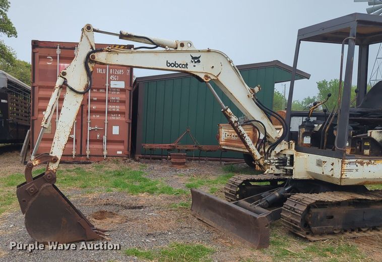 image for item NZ9600 1989 Bobcat 100 mini excavator