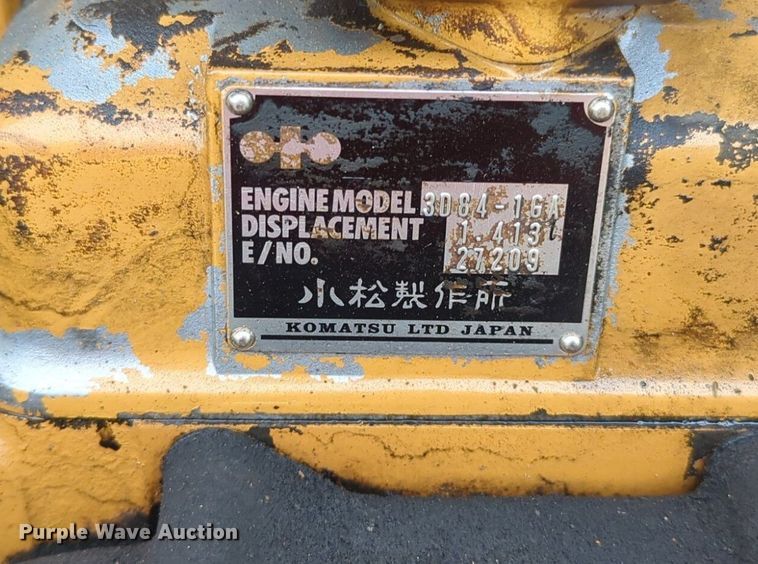 image for item NZ9600 1989 Bobcat 100 mini excavator