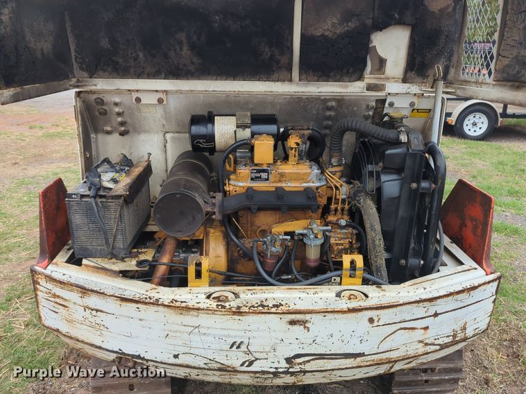 image for item NZ9600 1989 Bobcat 100 mini excavator