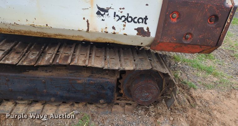 image for item NZ9600 1989 Bobcat 100 mini excavator