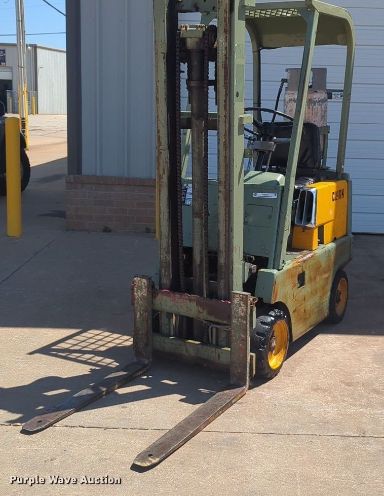 image for item NZ9617 Clark C20 forklift