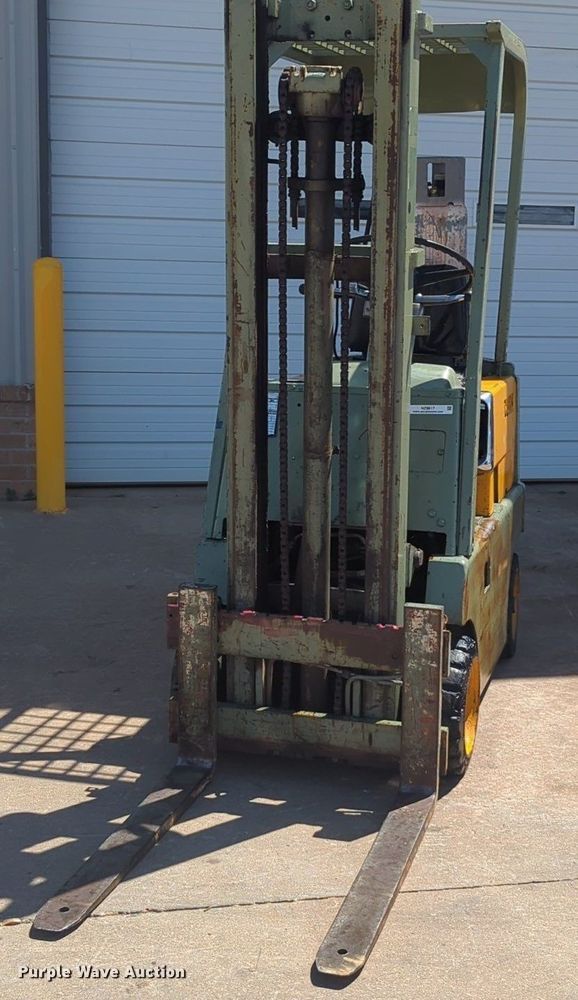 image for item NZ9617 Clark C20 forklift
