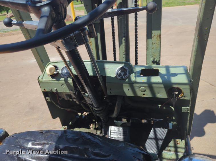 image for item NZ9617 Clark C20 forklift