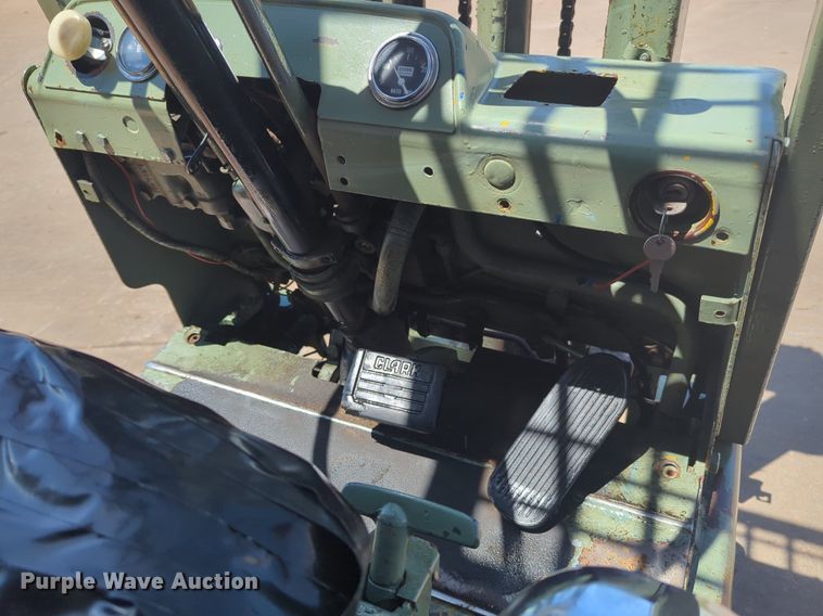 image for item NZ9617 Clark C20 forklift