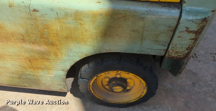 image for item NZ9617 Clark C20 forklift