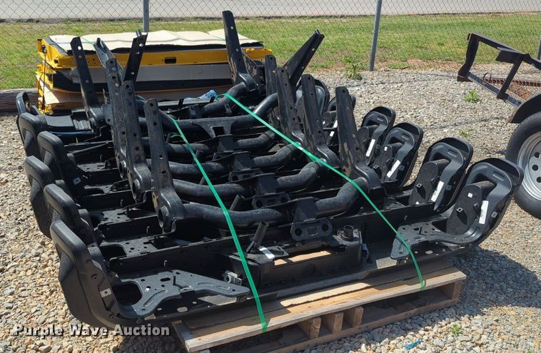 image for item NZ9618 Chevrolet Silverado 1500 parts