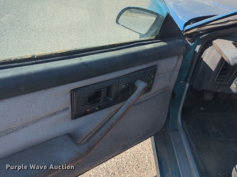 image for item NZ9629 1992 Chevrolet Camaro 