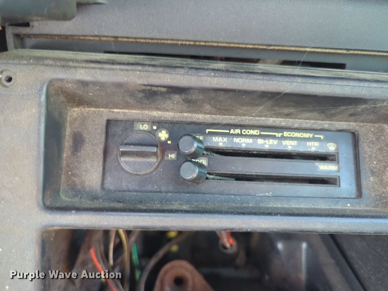 image for item NZ9629 1992 Chevrolet Camaro 