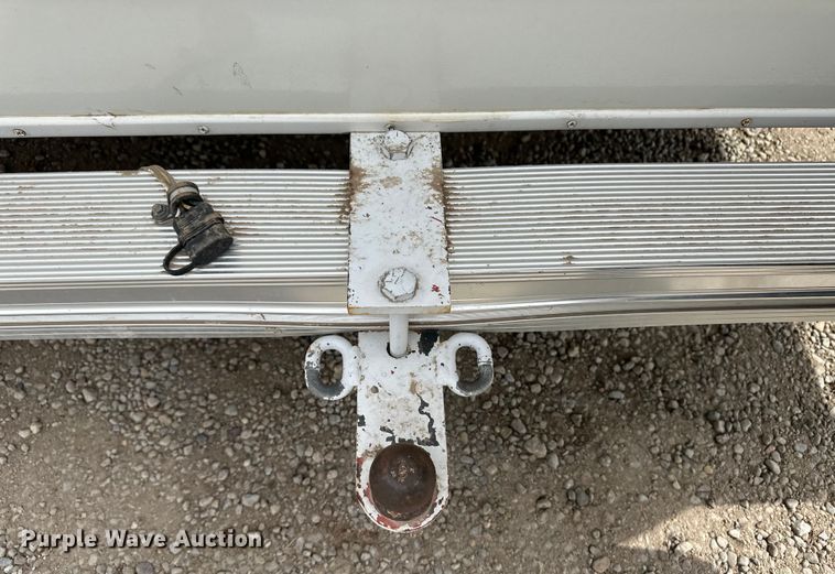 image for item OA9707 2001 Gulf Stream camper