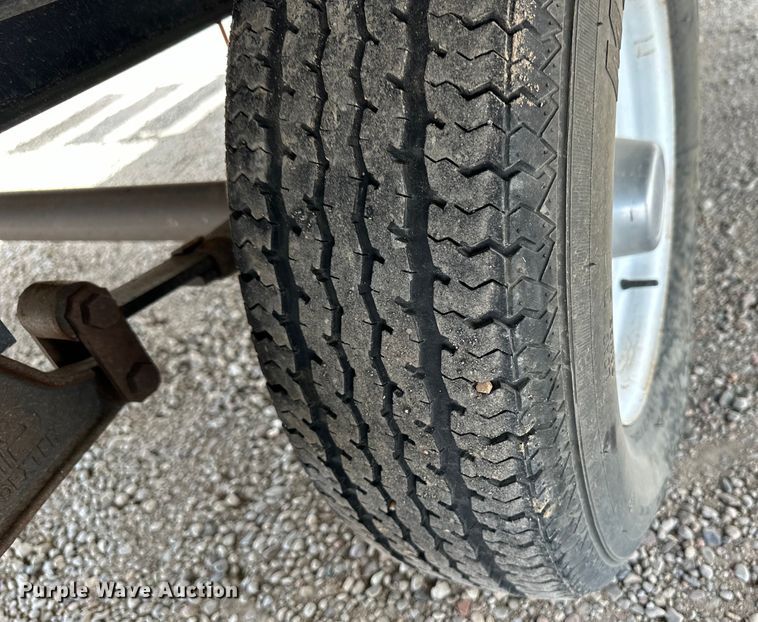 image for item OA9707 2001 Gulf Stream camper