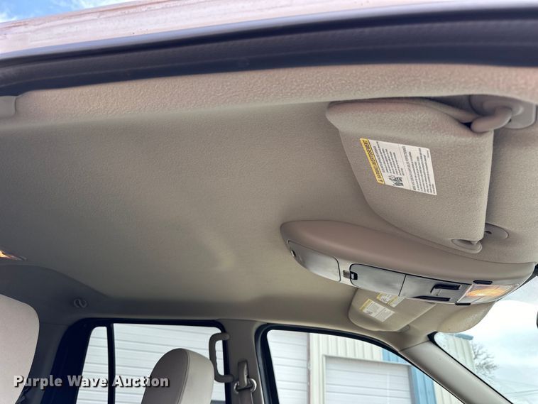 image for item OE9024 2007 Ford Explorer Sport Trac pickup truck