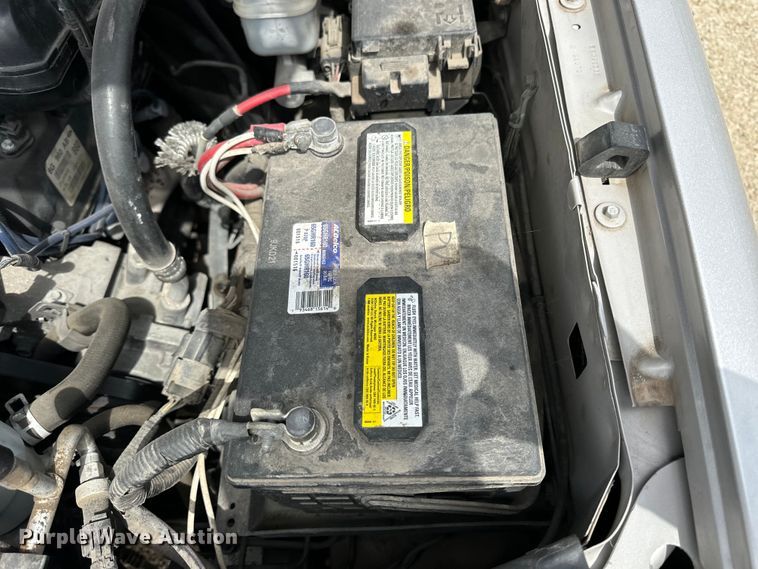 image for item OE9024 2007 Ford Explorer Sport Trac pickup truck