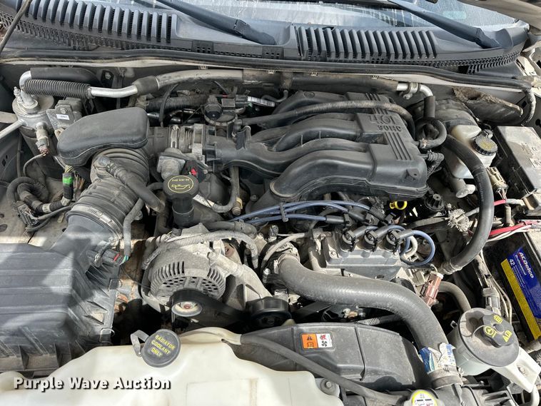 image for item OE9024 2007 Ford Explorer Sport Trac pickup truck