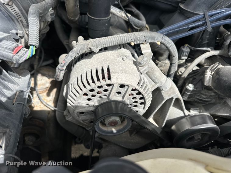 image for item OE9024 2007 Ford Explorer Sport Trac pickup truck