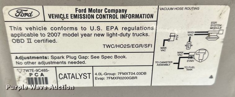 image for item OE9024 2007 Ford Explorer Sport Trac pickup truck