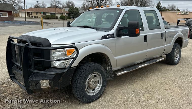 image for item OE9026 2015 Ford F250 Super Duty Crew Cab pickup truck
