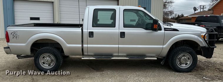 image for item OE9026 2015 Ford F250 Super Duty Crew Cab pickup truck