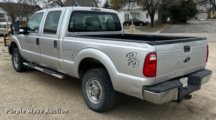 image for item OE9026 2015 Ford F250 Super Duty Crew Cab pickup truck