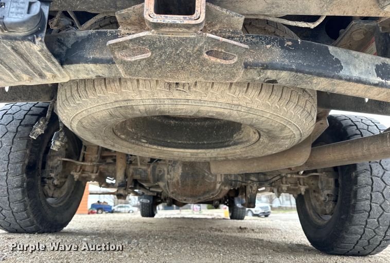 image for item OE9026 2015 Ford F250 Super Duty Crew Cab pickup truck