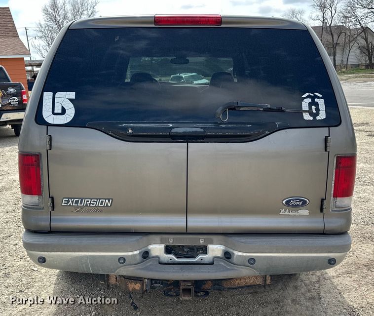 image for item OE9035 2002 Ford  Excursion Limited SUV