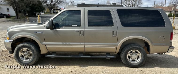 image for item OE9035 2002 Ford  Excursion Limited SUV